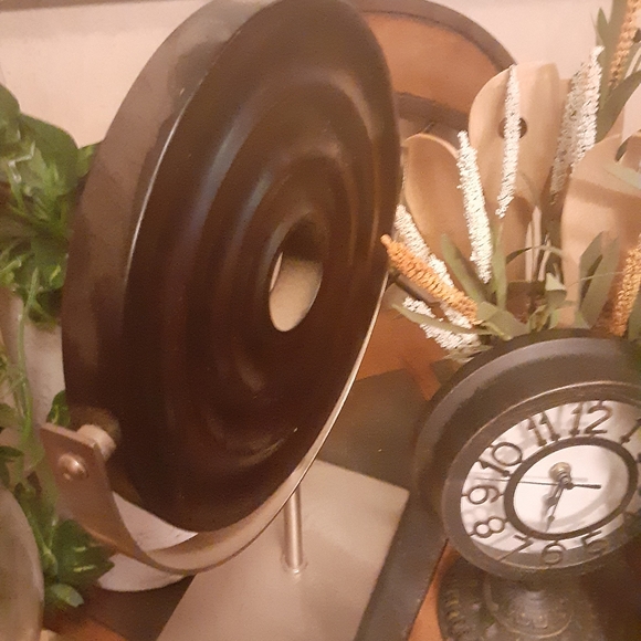 COPY - I have Jewelry- Betsy Johnson necklace - house decor- coach 👛 and a popp - Picture 12 of 16